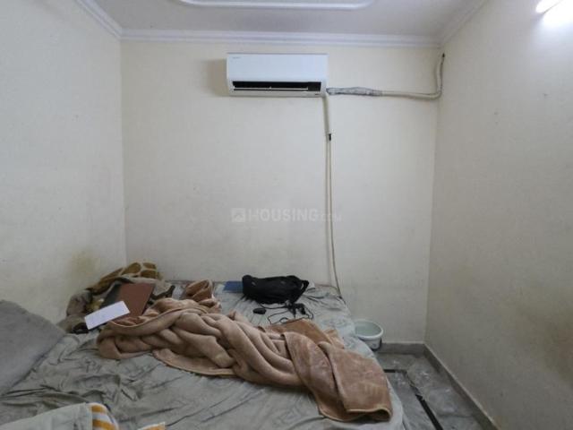 Flat for rent in North West Delhi, Deri