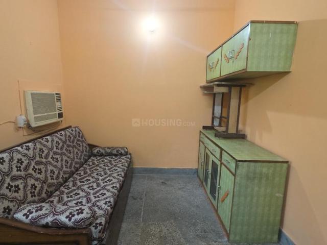 Flat for rent in North West Delhi, Deri