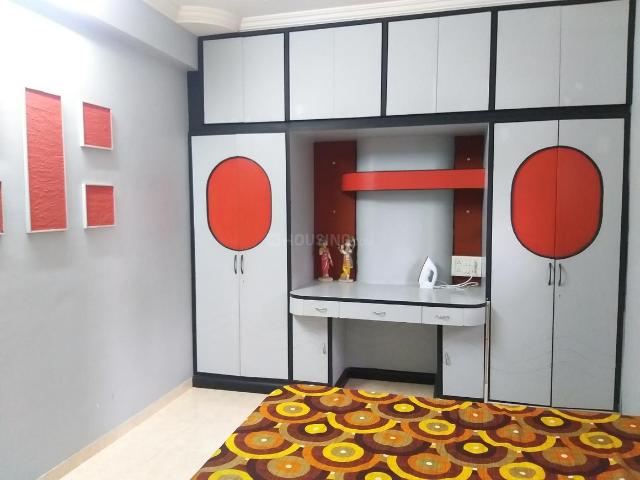 Flat for rent in Sarkhej, Gujarat