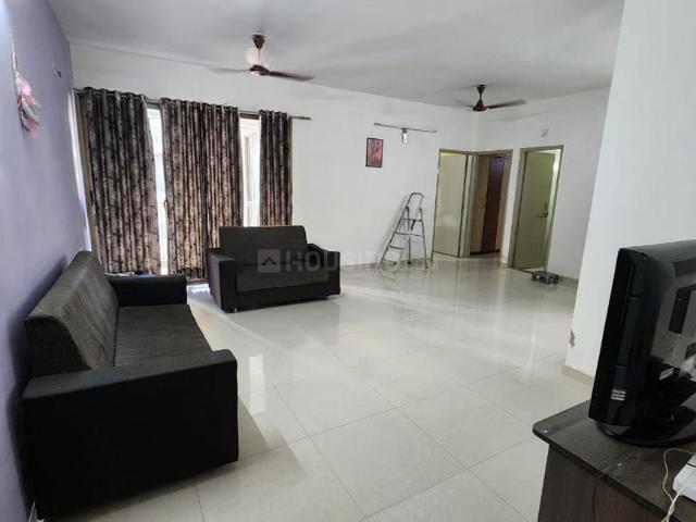 Flat for rent in Sarkhej, Gujarat