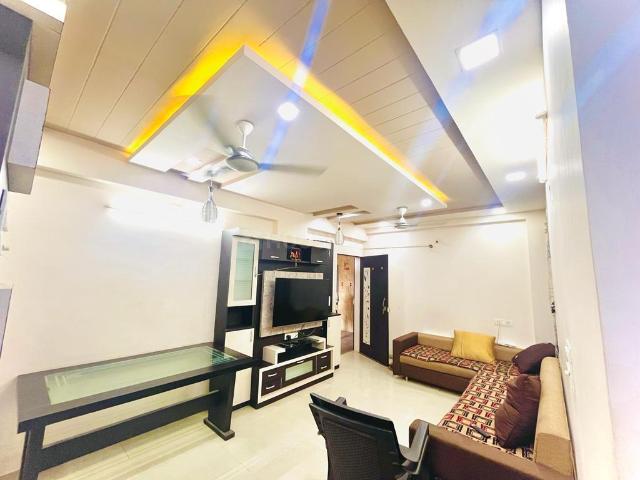 Flat for rent in Sarkhej, Gujarat