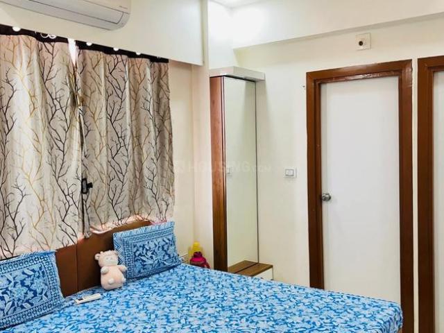 Flat for rent in Sarkhej, Gujarat