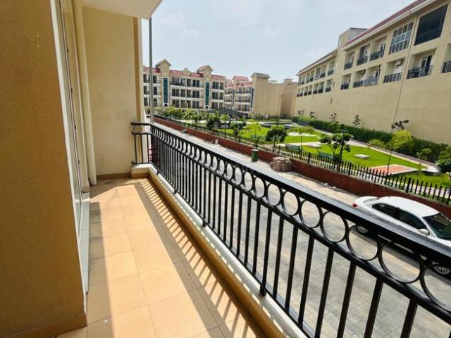 Flat for rent in Zirakpur, Punjab
