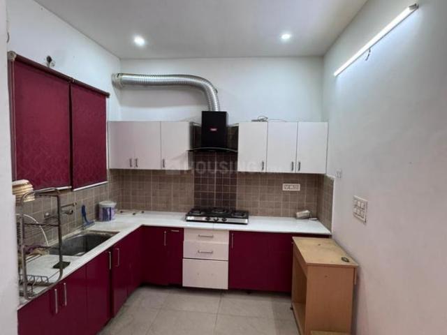 Flat for rent in Zirakpur, Punjab