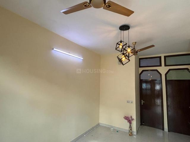 Flat for rent in South West Delhi, Deri