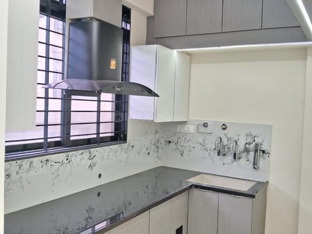 Flat for rent in Madya