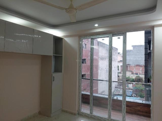 Flat for rent in South Delhi, Deri