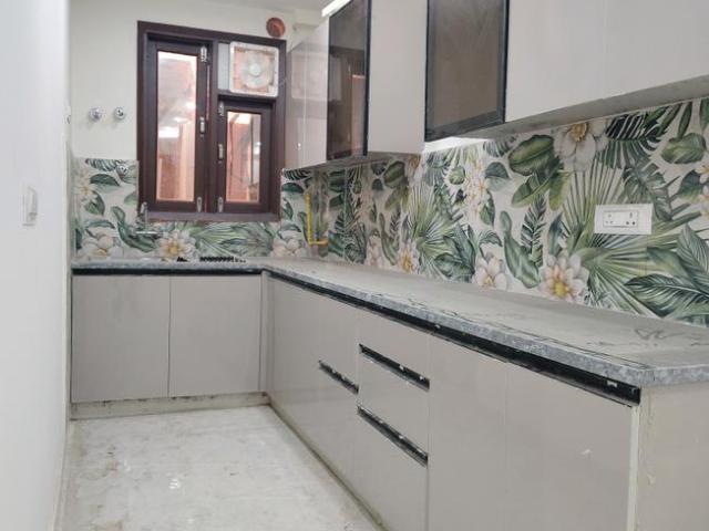 Flat for rent in South Delhi, Deri