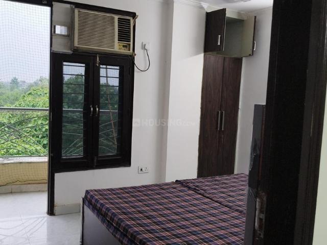 Flat for rent in South Delhi, Deri