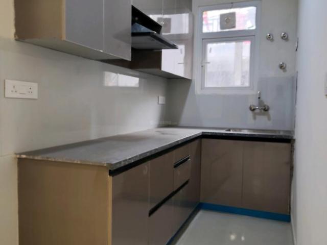 Flat for rent in South Delhi, Deri