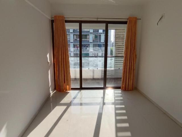 Flat for rent in Gandhinagar, Gujarat