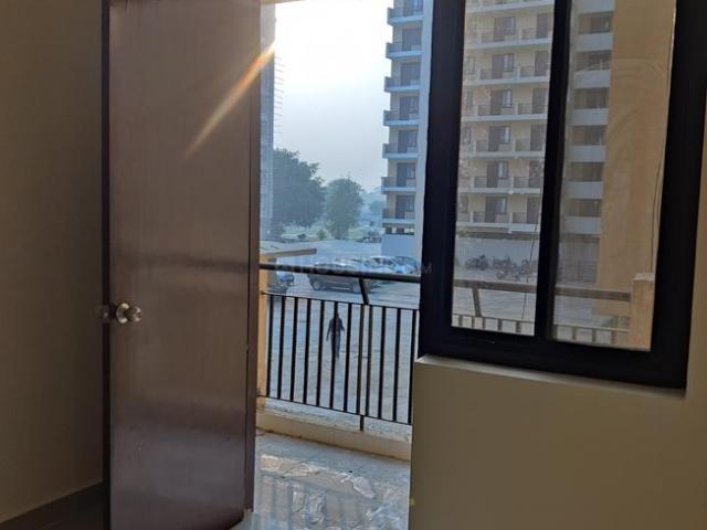 Flat for rent in Madya