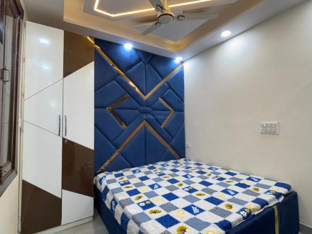 Flat for sale in Mohan Garden, Delhi