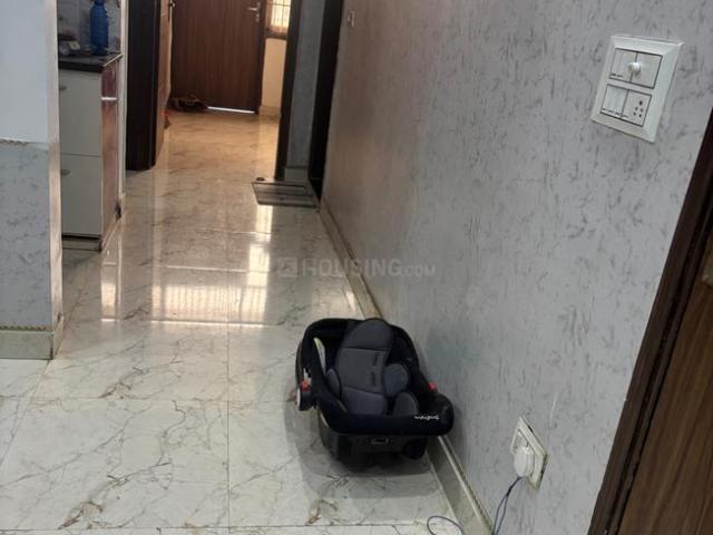 Flat for sale in West Delhi, Deri