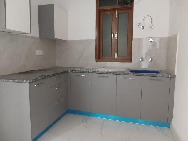 Flat for rent in South Delhi, Deri