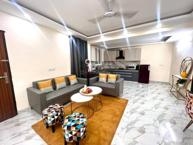 Flat for rent in South Delhi, Deri