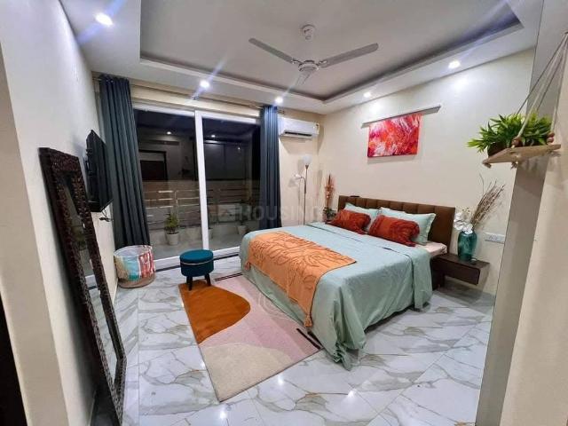 Flat for rent in South Delhi, Deri