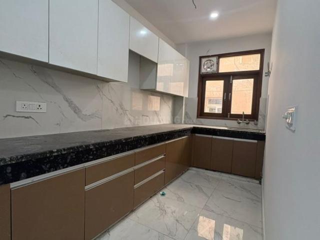 Flat for rent in South Delhi, Deri