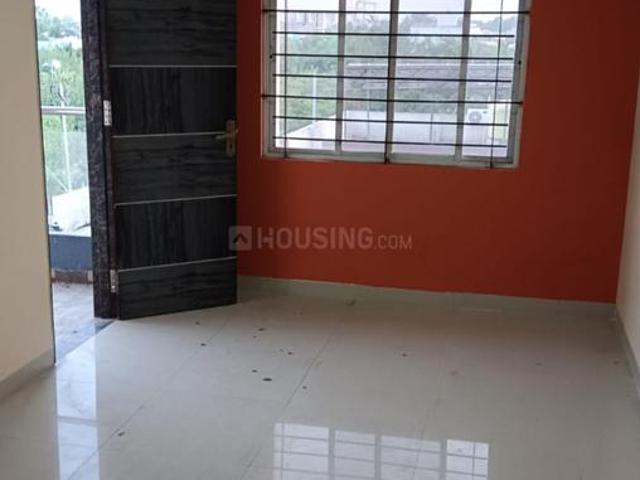 Flat for rent in Madya