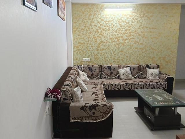 Flat for rent in Gandhinagar, Gujarat