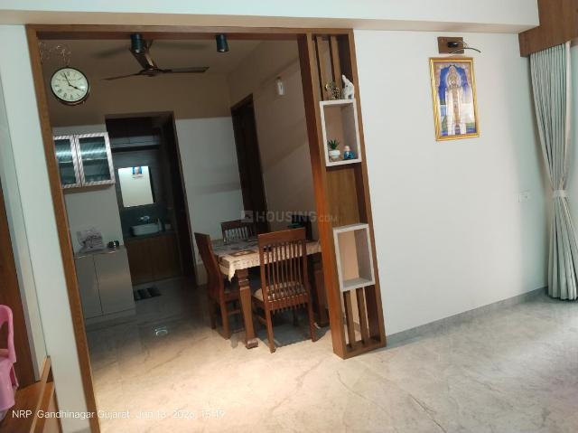 Flat for rent in Gandhinagar, Gujarat
