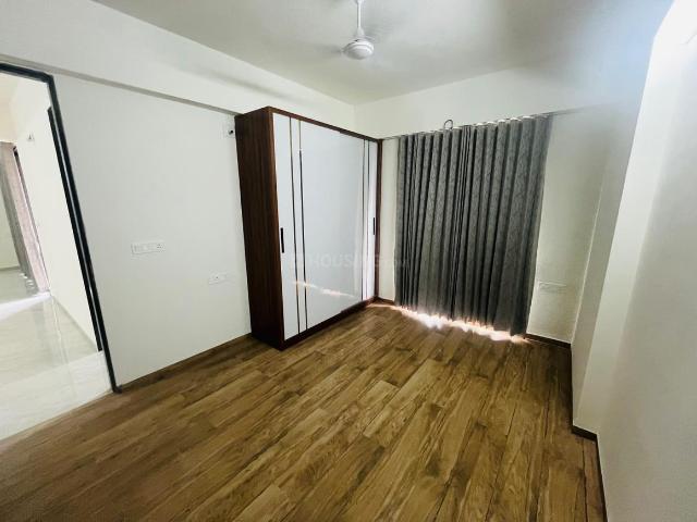 Flat for rent in Gandhinagar, Gujarat