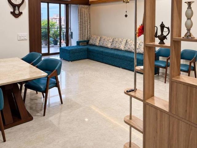 Flat for rent in Gandhinagar, Gujarat