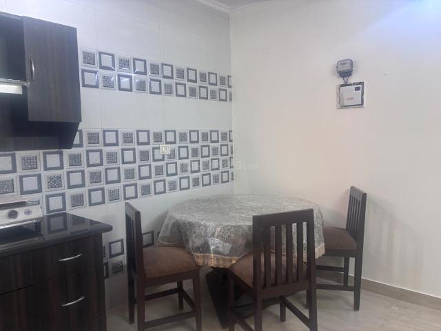Flat for rent in Deri
