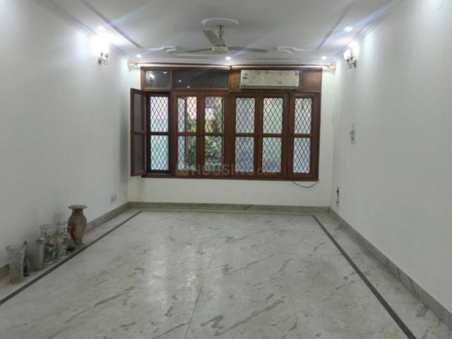 Flat for rent in Deri