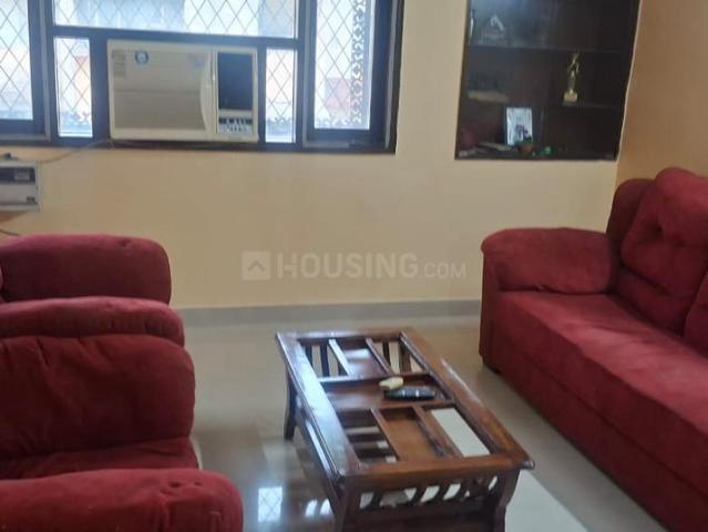 Flat for rent in Deri