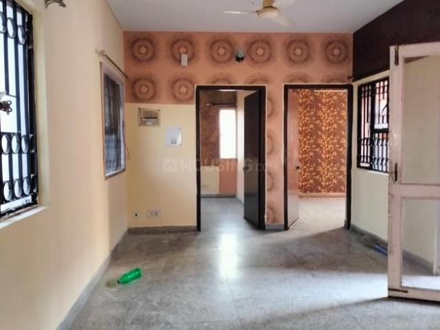 Flat for rent in Deri