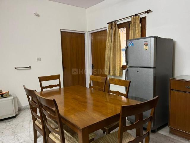 Flat for rent in Deri
