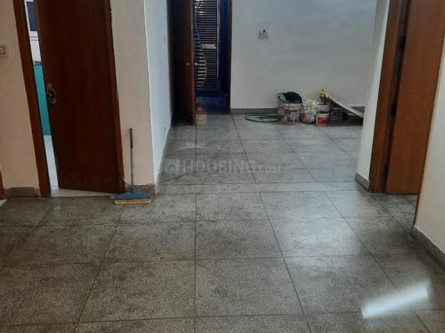 Flat for rent in Deri