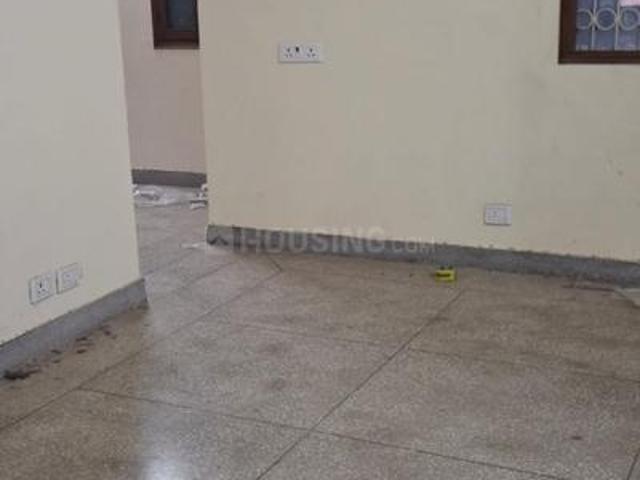 Flat for rent in Deri
