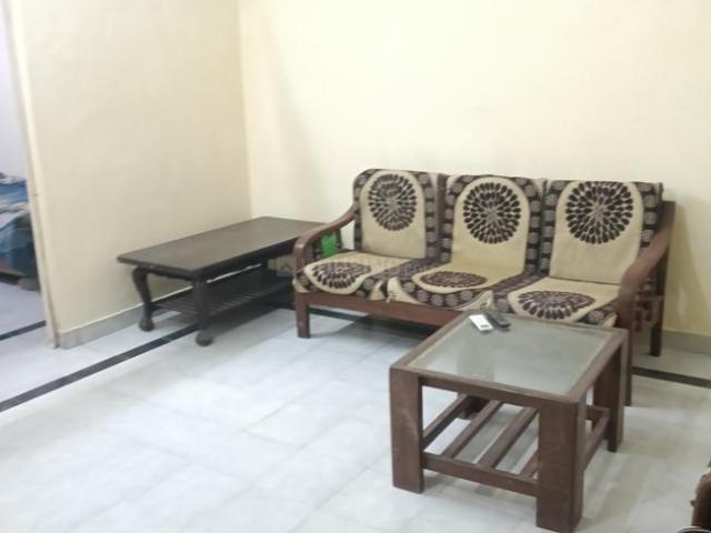 Flat for rent in Sarita Vihar, Delhi
