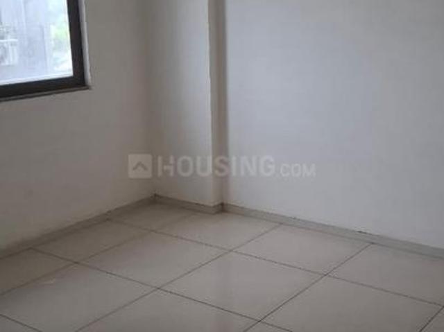 Flat for rent in Sarkhej, Gujarat
