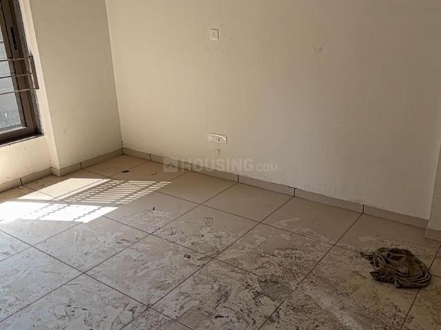 Flat for rent in Sarkhej, Gujarat