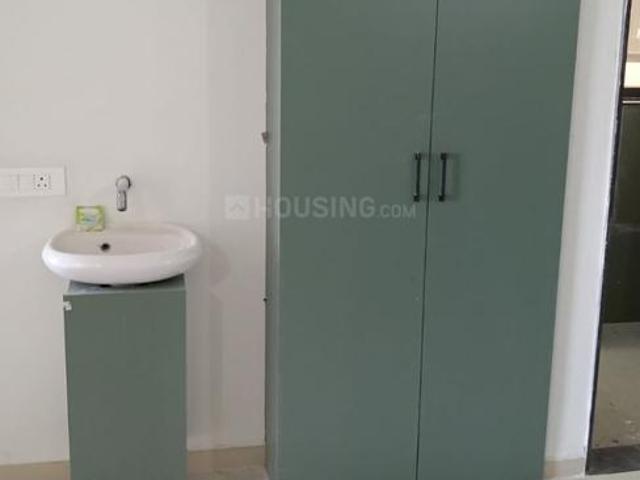 Flat for rent in Sarkhej, Gujarat