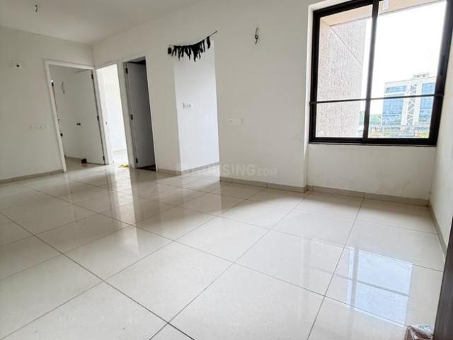 Flat for rent in Sarkhej, Gujarat