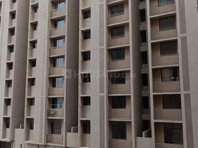 Flat for rent in Sarkhej, Gujarat