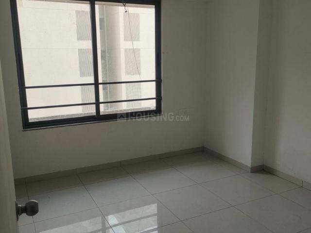 Flat for rent in Sarkhej, Gujarat