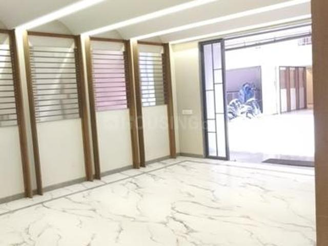 Flat for rent in Makarba, Sarkhej