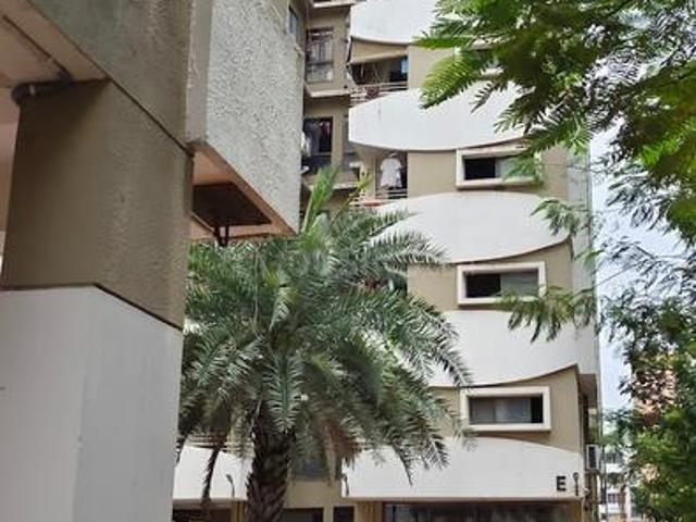 Flat for sale in Sarkhej, Gujarat