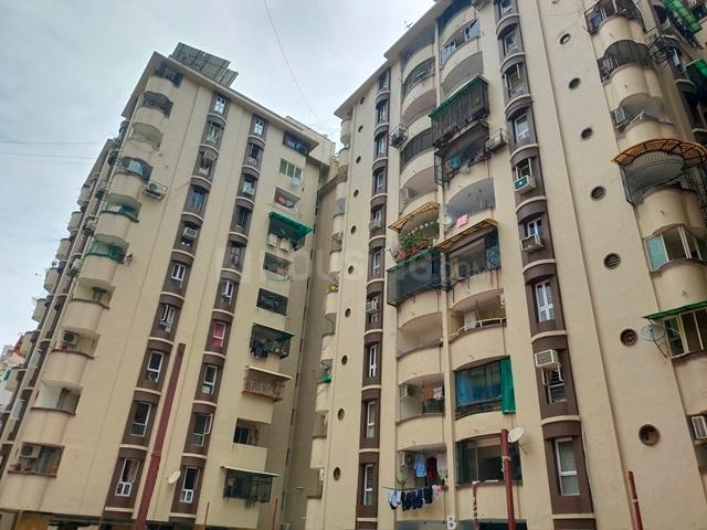 Flat for sale in Vastrapur - Ahmedabad, Gujarat
