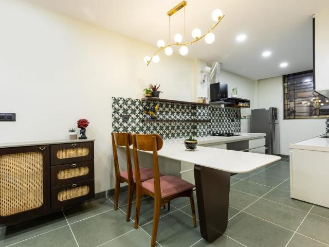 Flat for rent in Madya