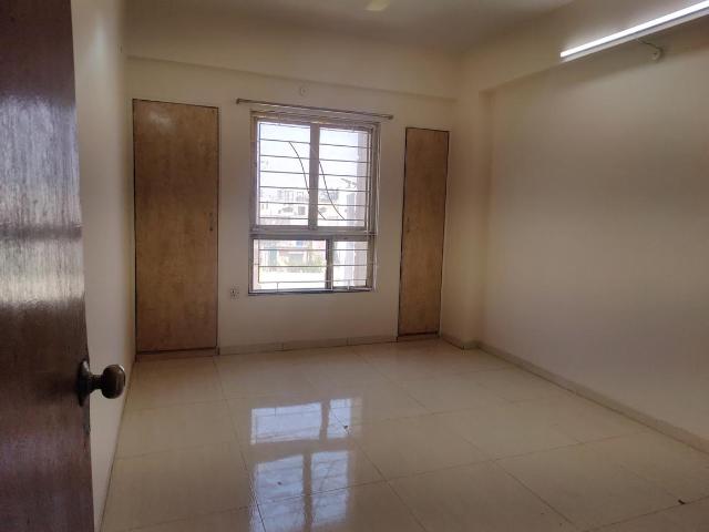 Flat for rent in Madya