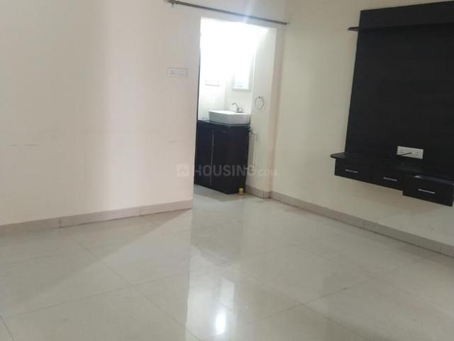 Flat for rent in Madya