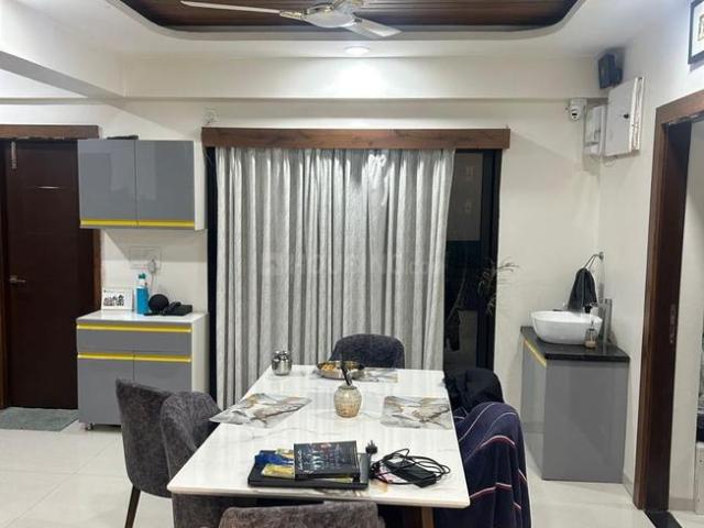 Flat for rent in Madya