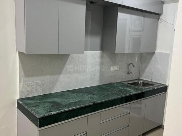 Flat for rent in Amstoria, Gurugram