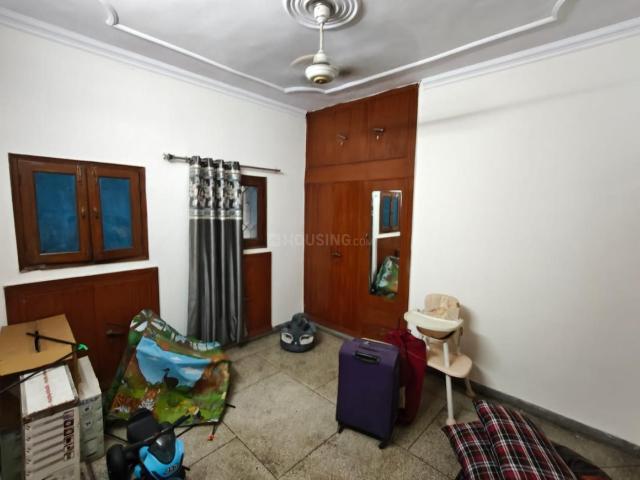 Flat for rent in South West Delhi, Deri